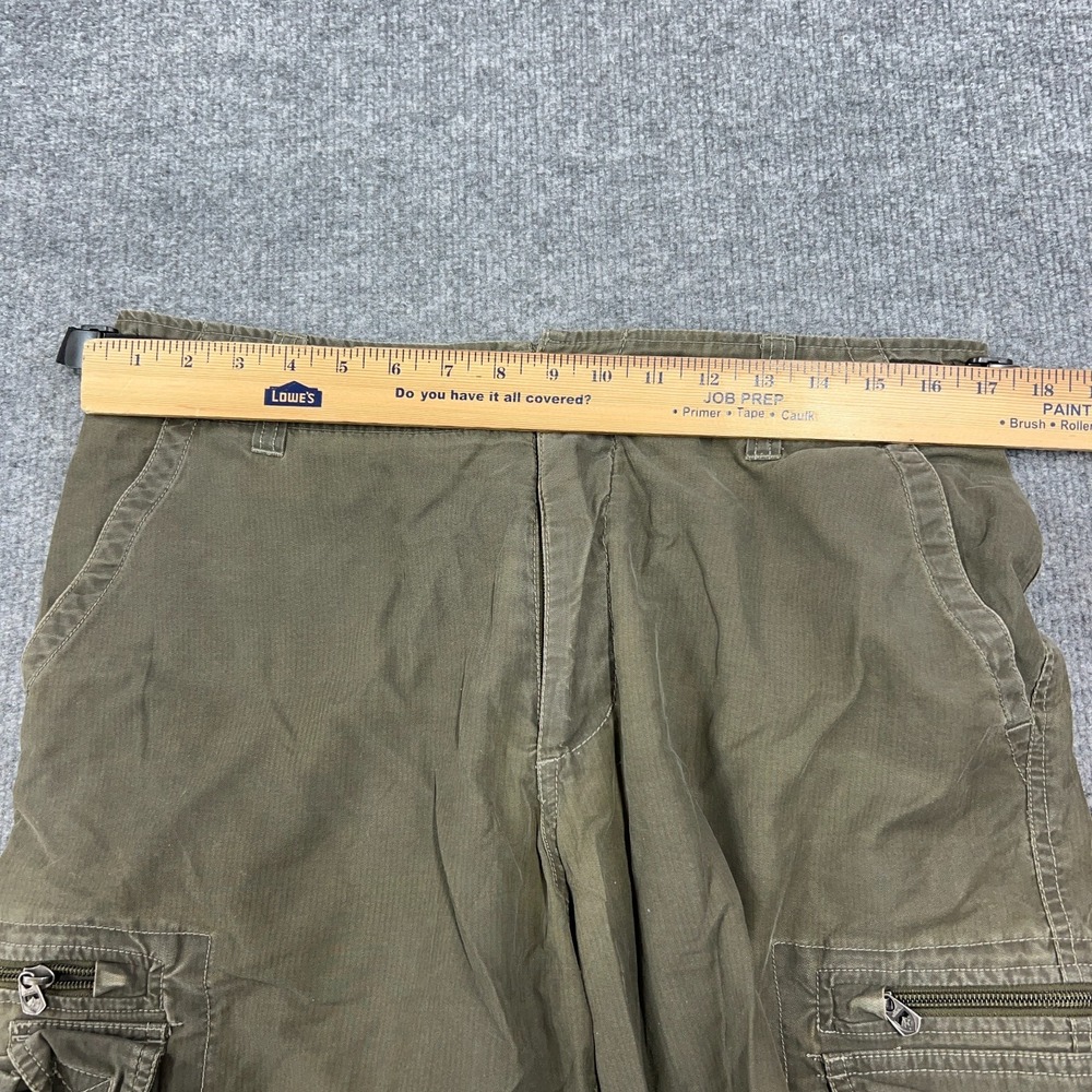 Kuhl Shorts Mens Medium Olive Green Cotton 12" Ins Hiking Outdoor Cargo Pockets - Picture 4 of 8